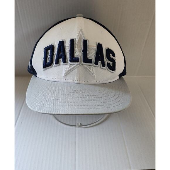 New Era Other - Dallas Cowboys New Era 9Fifty Snapback Hat